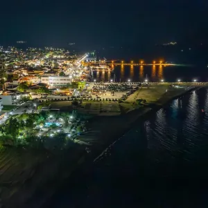 κάντε κράτηση εδώ
